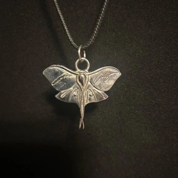 Conan Gray Silver Moth Pendant Necklace - Picture 1 of 1